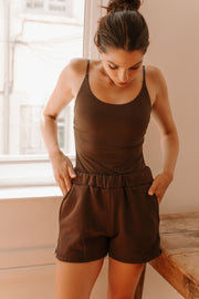 Short plume chocolat