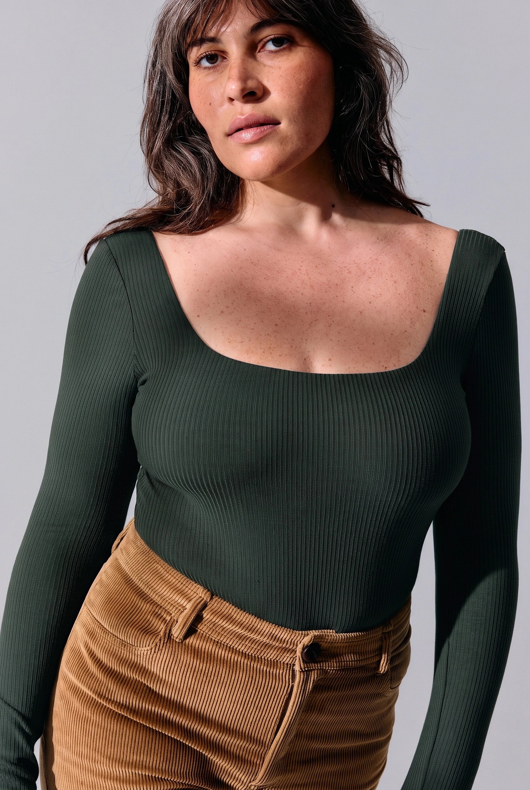 Détail du buste et de la maille du body Flora vert sylve Maline Bodywear