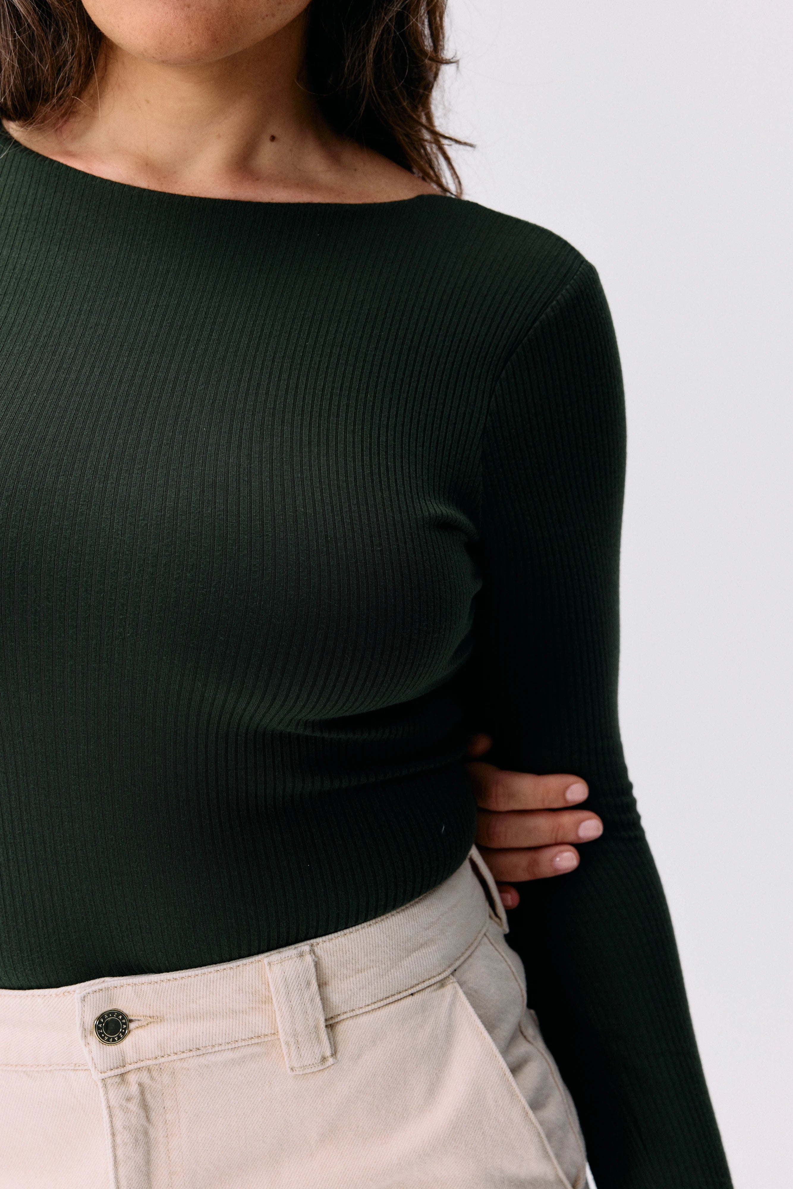 Top Isaure vert sylve Maline Bodywear, détail de la matière, collection Seconde Nature